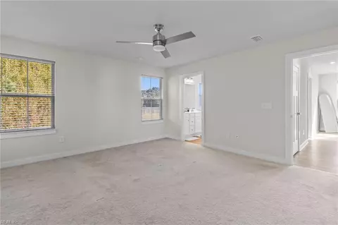 304 Declaration Ln, Suffolk, VA 23434 photo 17