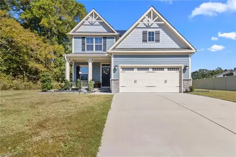 304 Declaration Ln, Suffolk, VA 23434