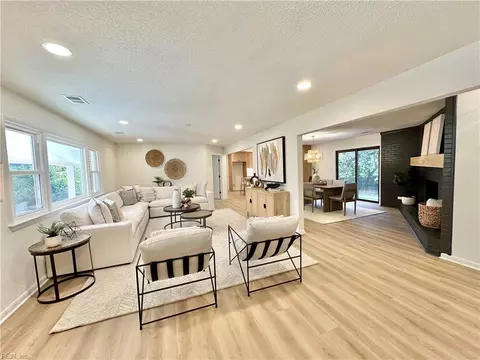 1621 Whitethorne Rd, Virginia Beach, VA 23455