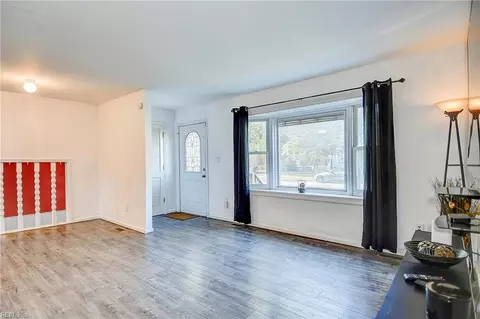 Living - 516 Celey St, Hampton, VA 23661 photo 2 of 6