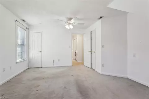 Bedroom - 3 Poulas Ct, Hampton, VA 23669 photo 2 of 8