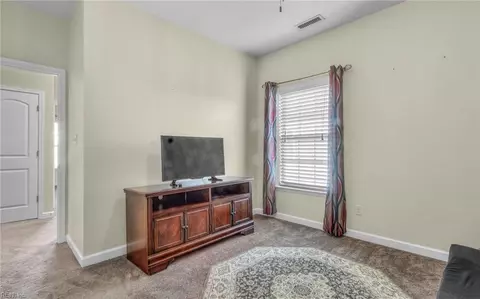 801 Brightleaf Pl, Chesapeake, VA 23320 photo 28