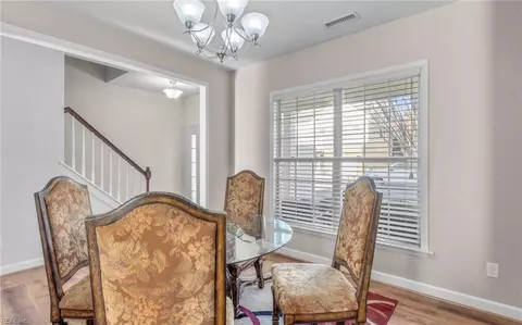 801 Brightleaf Pl, Chesapeake, VA 23320 photo 6