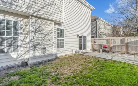 801 Brightleaf Pl, Chesapeake, VA 23320 photo 34