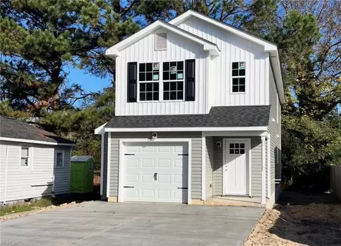 112 Raleigh Ave, Suffolk, VA 23434
