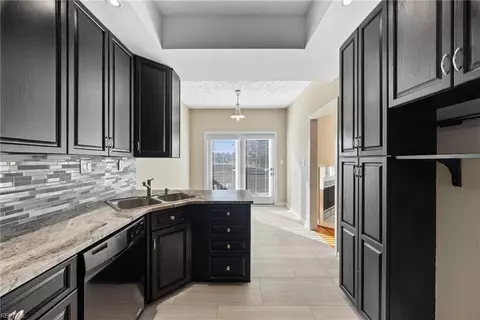 Kitchen - 9 Jib Ct, Hampton, VA 23664 photo 1 of 3