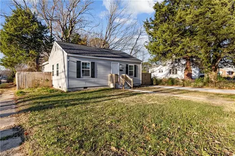 3201 Shell Rd, Hampton, VA 23661