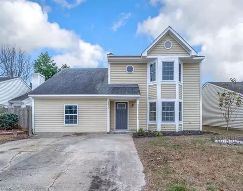 1510 Debbs Ln, Chesapeake, VA 23320