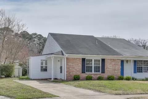 315 Cobblewood Arch Arch, Chesapeake, VA 23320