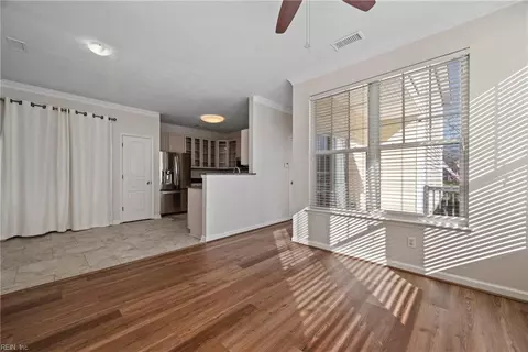 263 W Gilbert St, Hampton, VA 23669 photo 15