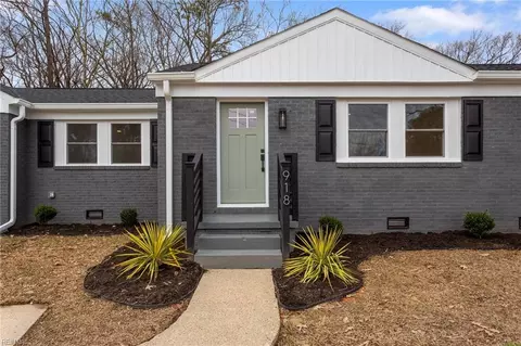 918 Douglas Ct, Suffolk, VA 23434