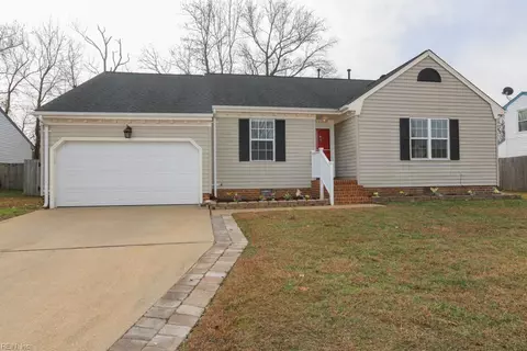 532 Willow Bend Dr, Chesapeake, VA 23323