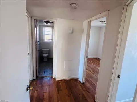 121 Clyde St, Hampton, VA 23669 photo 9