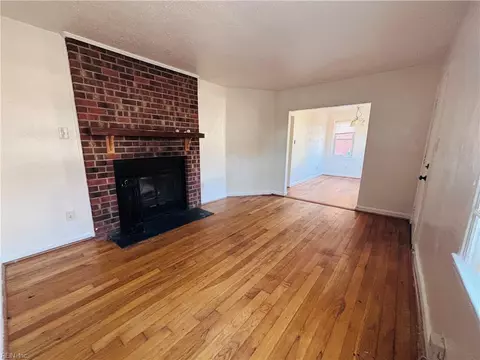 121 Clyde St, Hampton, VA 23669 photo 5