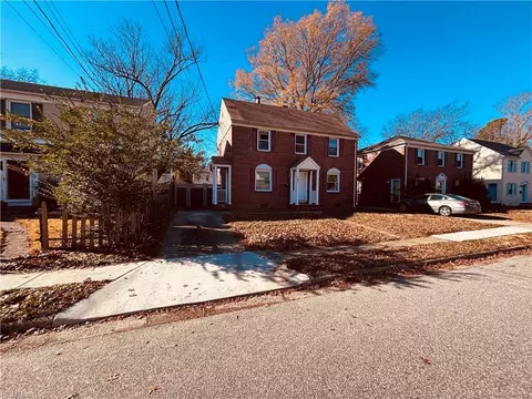 121 Clyde St, Hampton, VA 23669 photo 3