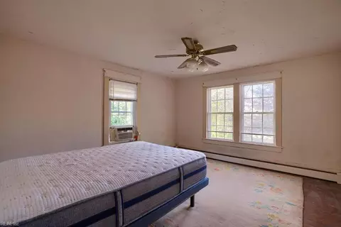 6346 Main St, Gloucester, VA 23061 photo 21