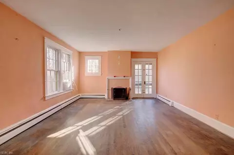 6346 Main St, Gloucester, VA 23061 photo 6