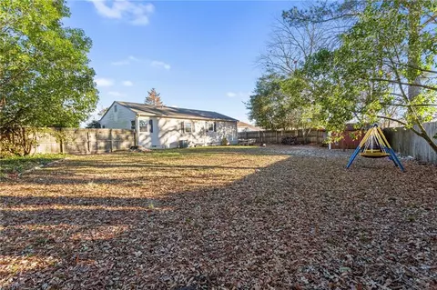409 Samuelson Ct, Hampton, VA 23605 photo 21
