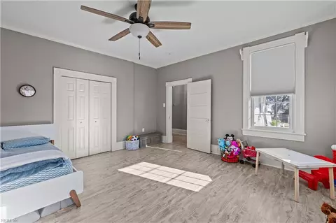 Bedroom - 437 Colbert Ave, Hampton, VA 23669 photo 3 of 6