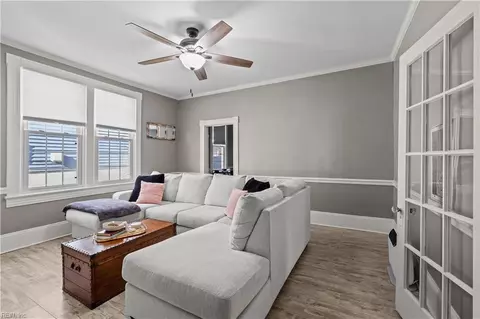 Living - 437 Colbert Ave, Hampton, VA 23669 photo 1 of 1