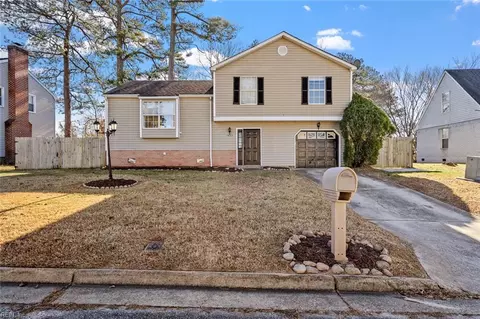 1622 Sandy Pines Way, Chesapeake, VA 23321