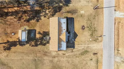 View/Area - 16154 E Byron Dr, Smithfield, VA 23430 photo 1 of 5