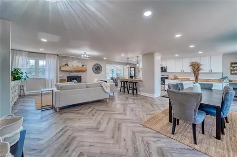 656 Green Valley Dr, Virginia Beach, VA 23462