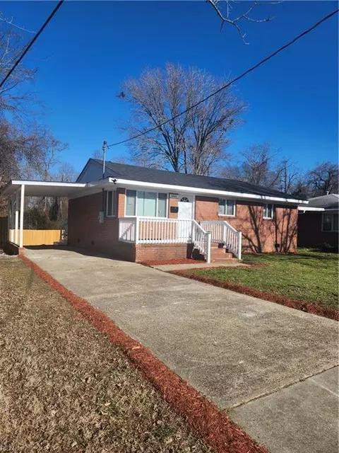 3024 Salters St, Newport News, VA 23607