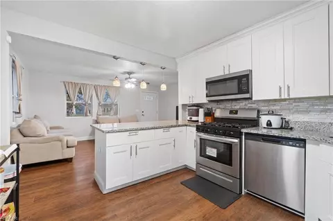 6933 Gregory Dr, Norfolk, VA 23513 photo 8