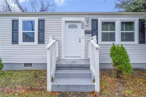6933 Gregory Dr, Norfolk, VA 23513 photo 4