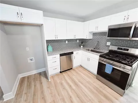 1100 Powhatan Ave, Portsmouth, VA 23707