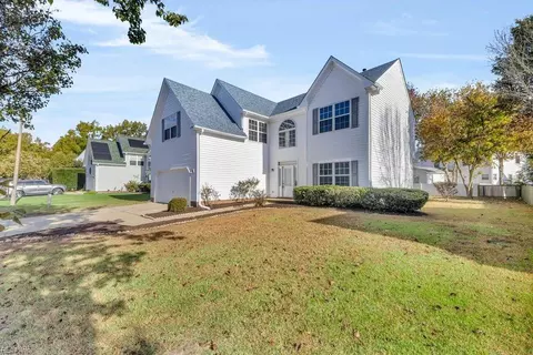 6705 Chambers Ln, Suffolk, VA 23435