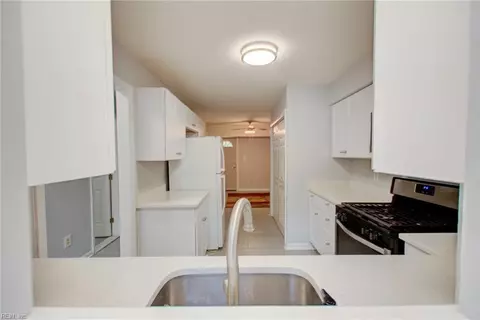 15 Evergreen Pl, Hampton, VA 23666 photo 11