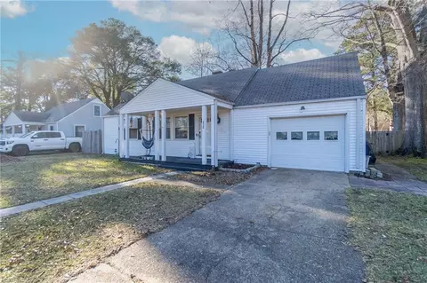 828 Jewell Ave, Portsmouth, VA 23701