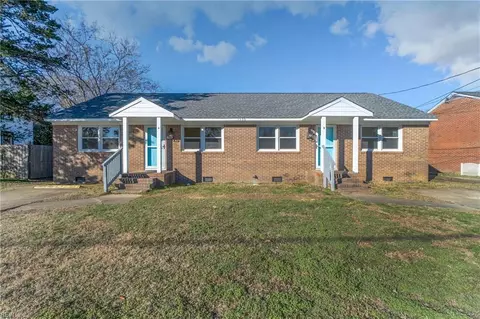 1336 Credle Rd, Virginia Beach, VA 23454