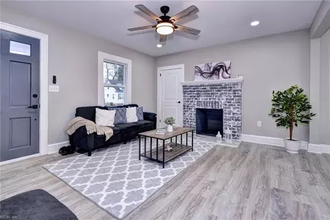 114 E Cummings Ave, Hampton, VA 23663 photo 13