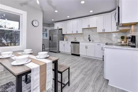 114 E Cummings Ave, Hampton, VA 23663 photo 6