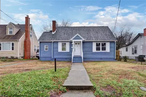 114 E Cummings Ave, Hampton, VA 23663