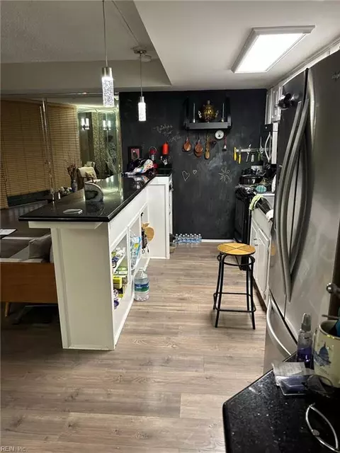 Kitchen - 1222 E Ocean View Ave #403, Norfolk, VA 23503 photo 1 of 2