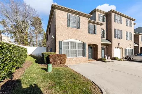 1044 Quail Covey Ln, Virginia Beach, VA 23451