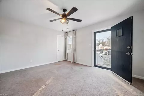 Entry Way - 153 Chichester Ave, Hampton, VA 23669 photo 1 of 3