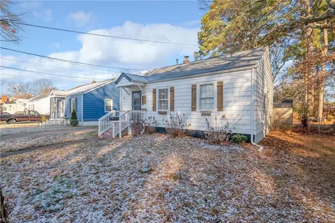 Other - 153 Chichester Ave, Hampton, VA 23669 photo 2 of 6