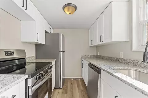 1206 Underwood Ave, Norfolk, VA 23513
