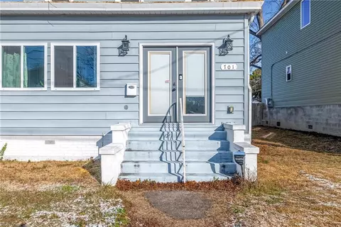 Exterior - 701 E Pembroke Ave, Hampton, VA 23669 photo 3 of 5