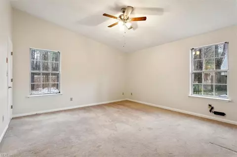 Bedroom - 14 Silk Tree Pl, Hampton, VA 23666 photo 1 of 6