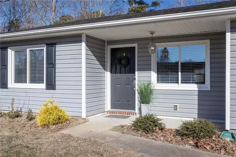 1154 Woodcock Ln, Virginia Beach, VA 23454