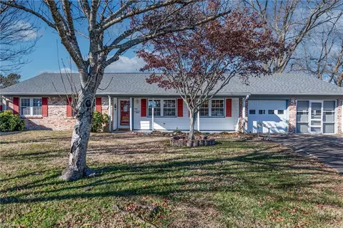3833 Bent Branch Dr, Virginia Beach, VA 23452