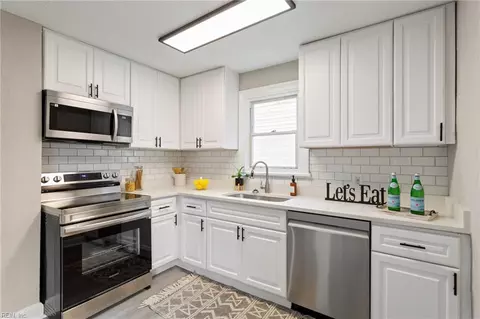Kitchen - 415 Shenandoah Rd, Hampton, VA 23661 photo 1 of 1