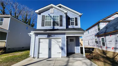 1306 Bethlehem St, Suffolk, VA 23434