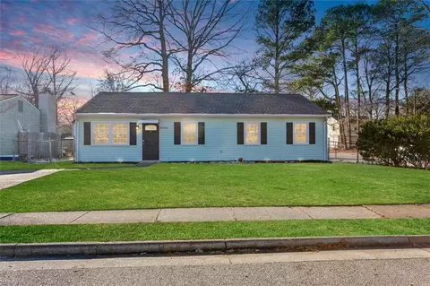 14227 Deloice Cres, Newport News, VA 23602